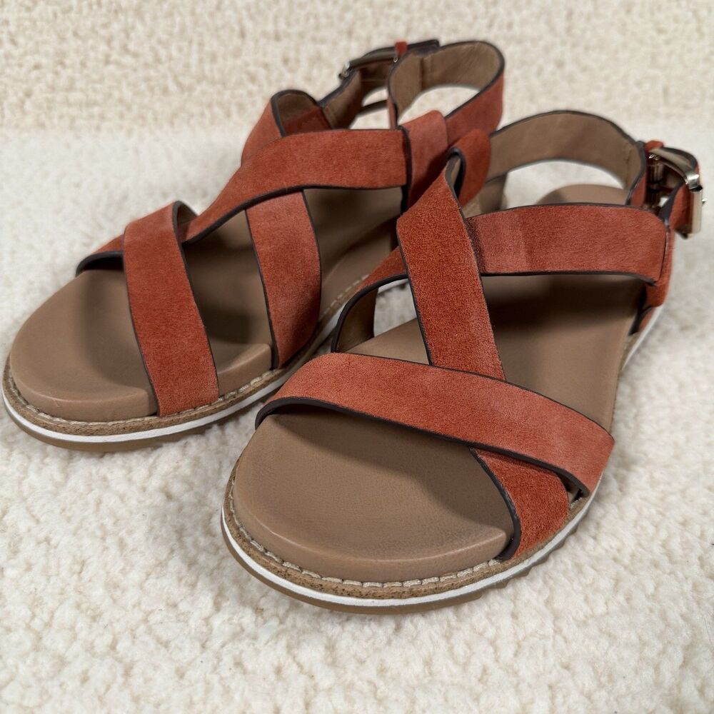 Sofft Women's Collection Fairbrook Sandal Size 7M sunset orange